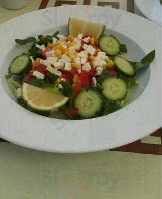 Lezzet Cafe Restaurant