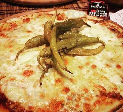 Pizza 4 Peynir
