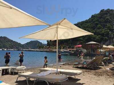 Liberty Restaurant And Bar