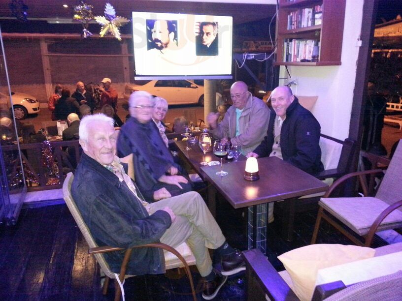 Askin Cafe Bar