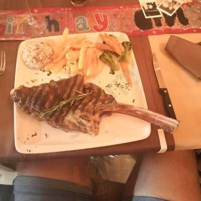 Şahin Palace Apartments Restaurant & Cafe Bar