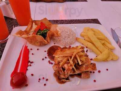 Karma Fun Bar/restaurant