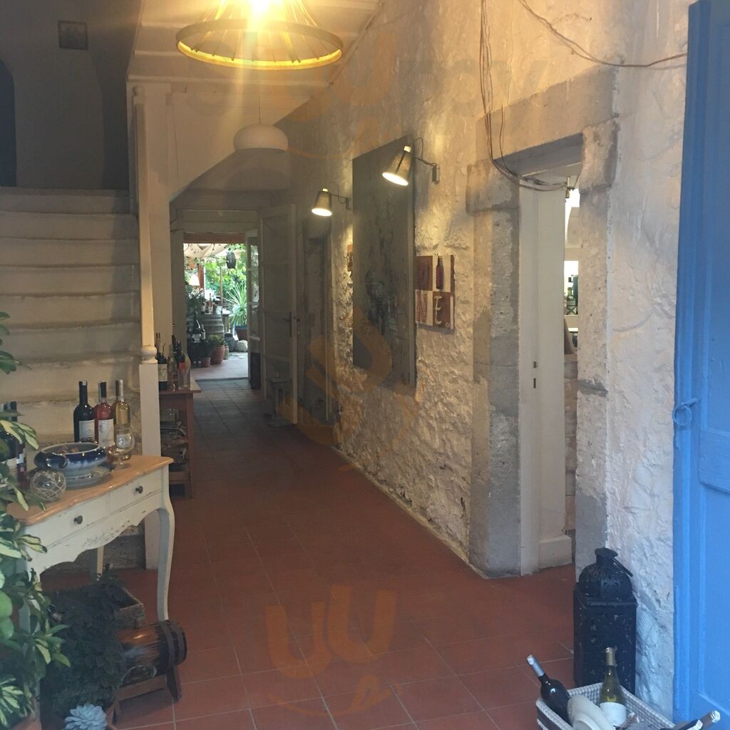 Arven Guest House - Garden & Wine