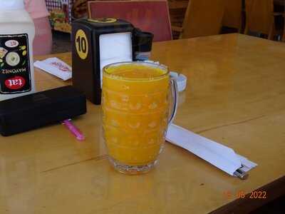 Gülce Sarıyer Börek Evi