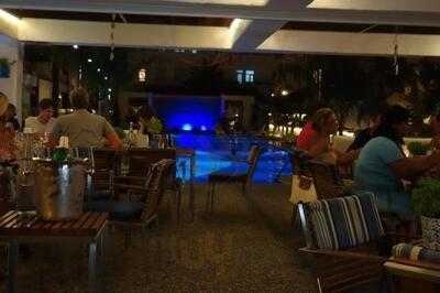 Agora Cafe & Restaurant