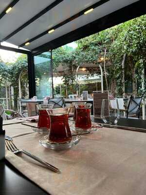 Felicita Fine Dining Restaurant