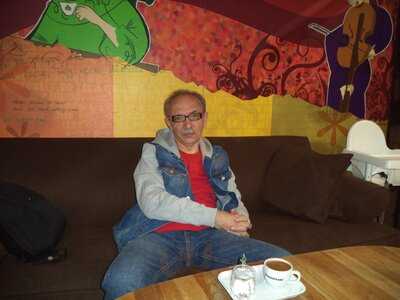 Shakespeare Coffee & Bistro 5m Migros