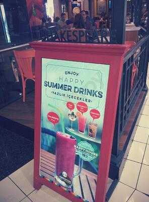 Shakespeare Coffee & Bistro 5m Migros