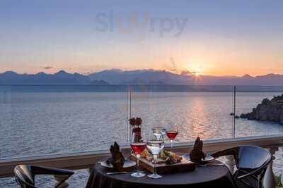 Massimo Bar & Restaurant