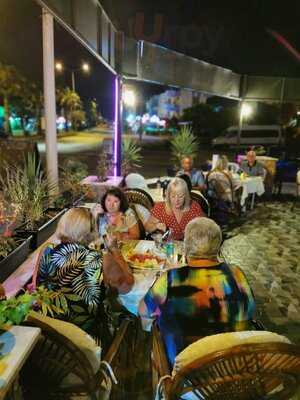 Oscar's Bar & Restaurant