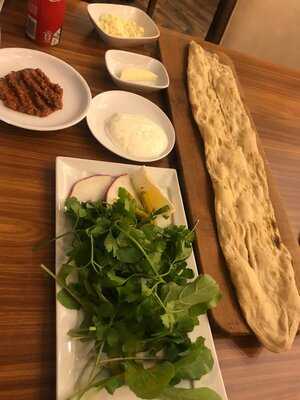 Veys????et & Aksoy Lokantası