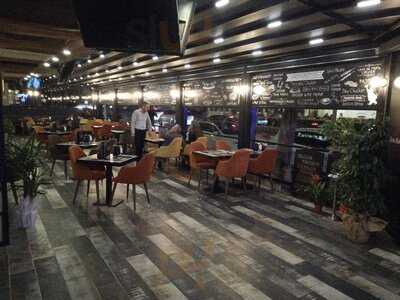 Teriyaki Pub & Bistro