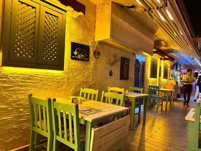 Bumbabalık / Bumba Cafe & Bistro