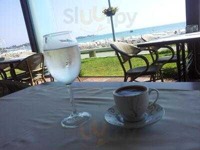 Garden Beach Restaurant