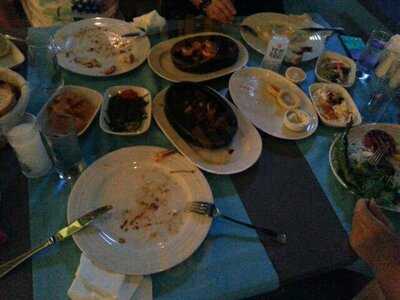 Hadi Şerefe Meyhanesi