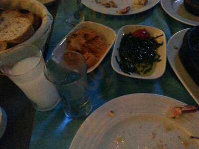 Hadi Şerefe Meyhanesi