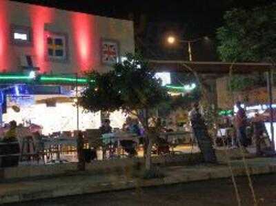 Cosmopolitan Restaurant & Dance Bar