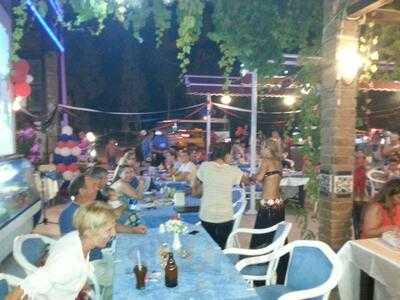 Hamdi's Restaurant And Danse Bar