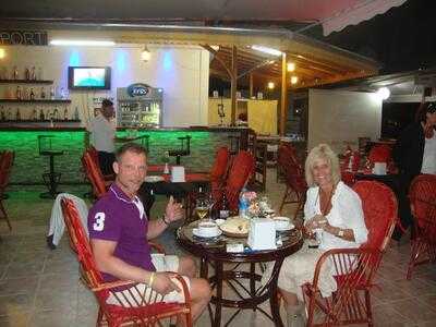 My Dream Restaurant Side