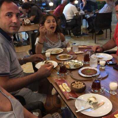 Güllü Çelebi Közde Künefe