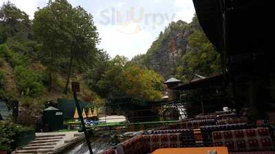 Dim Çayı Anadolu Köyü Restaurant