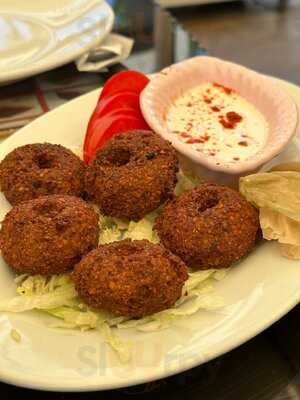 Antalyali Sampiyon Kokorec