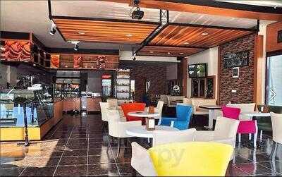 Cafe Backerei Patisserie Kuzey