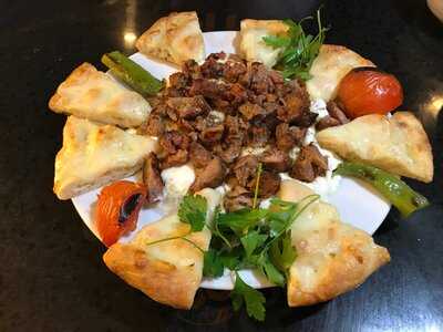 Dağdeviren Kebap İskender