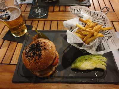 Corners Cafe & Bistro