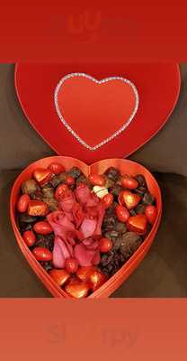 Karaçizmeli Lahmacun Ve Etli Pide