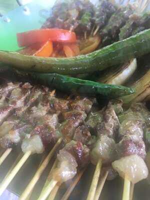 Demiroğlu Meşhur Ortaklar Çöpşiş