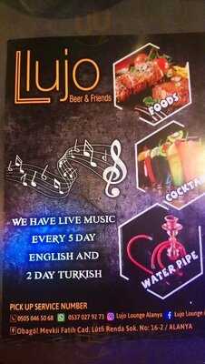 Lujo Lounge Cafe