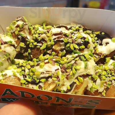 Adonis Noodle & Waffle Lara