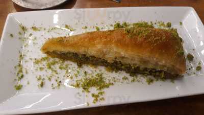 Antep Saraylım Künefe