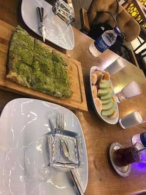 Antep Saraylım Künefe