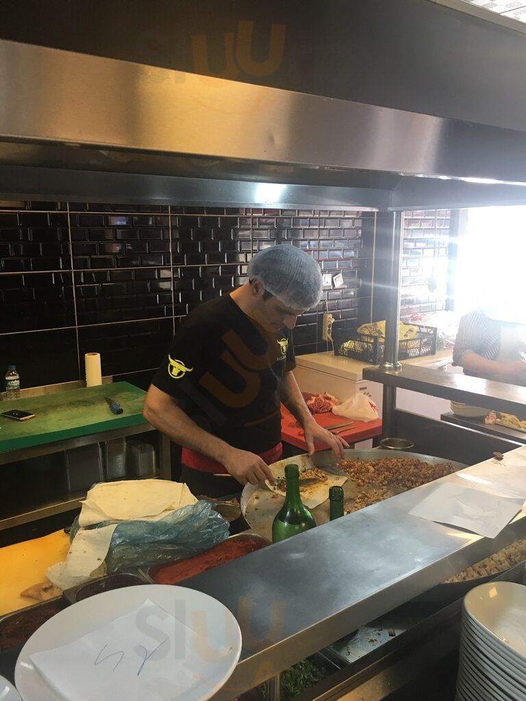 Rüzgar Tantuni