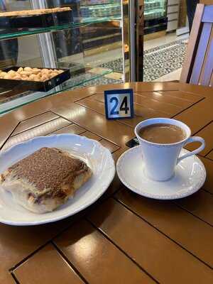 Bolulu Hasan Usta Süt Tatlıları