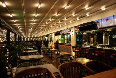 Dünya Cafe & Restaurant