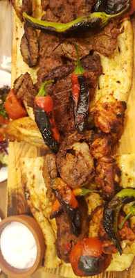 Yıldızoğlu Kebap Ve Lahmacun Salonu