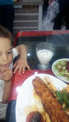 Yıldızoğlu Kebap Ve Lahmacun Salonu