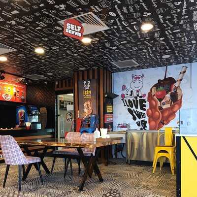 Zilli Öküz Homemade Burger