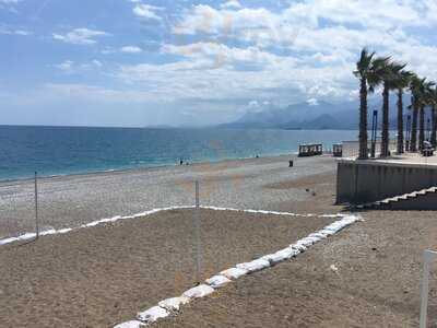 Ayvalık Tost Liman Şubesi