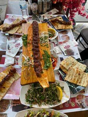 Yüreğir Kebap