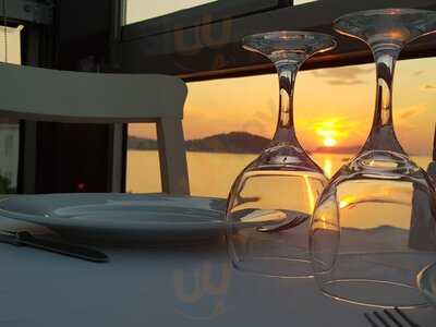 Ada Balik Cafe & Restaurant