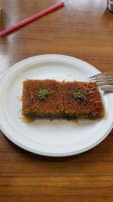 Düveroğlu Kebap Salonu