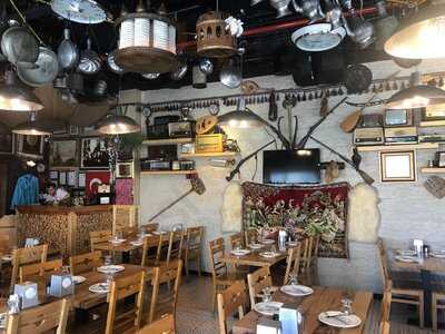 Bayram Usta Yaprak Kebap