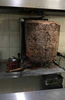 Peçenek Döner