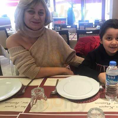 Meşhur Kayseri Tepsi Mantıcı