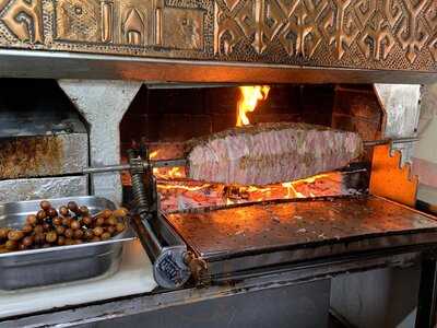 Dadaşlar Tortum Çağ Et Evi