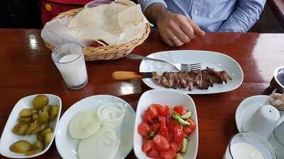 Meshur Oltu Cag Kebabi